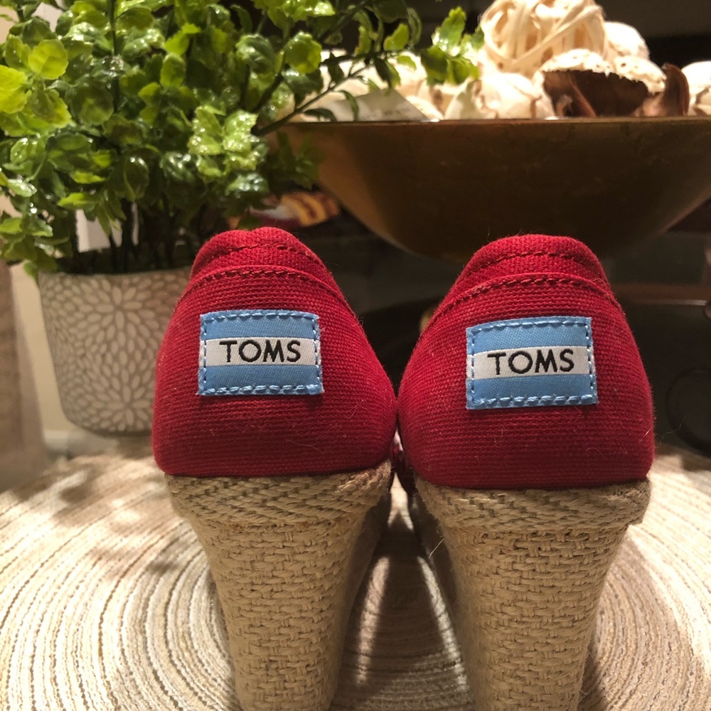 TOMS Espadrilles Size W6.5